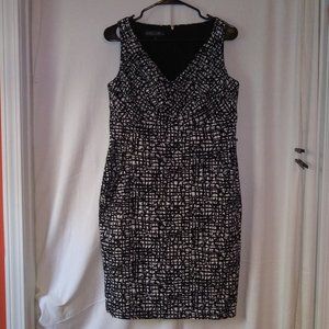 Lafayette 148 size 10 petite dress